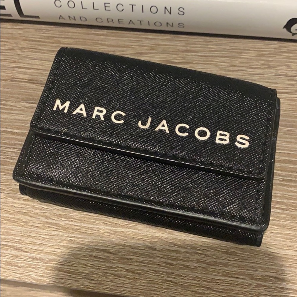 Marc Jacobs black wallet